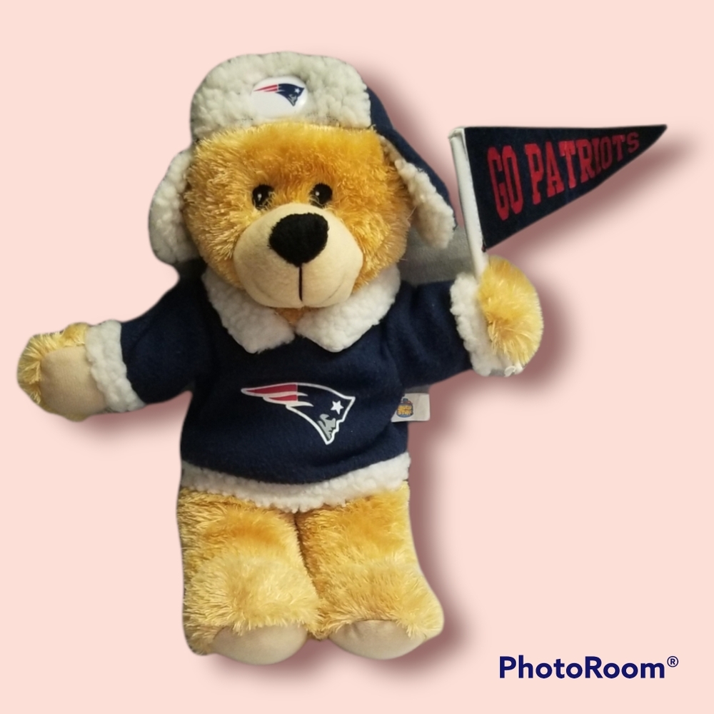💥2/$30💥🔥Vintage🔥 Patriots Bear Emblem
